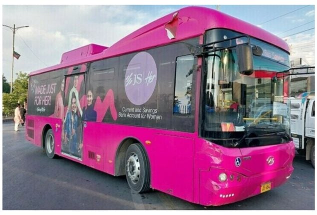 Karachi Red Bus Service Latest Routes & Fare Details - May 2024