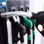 Govt reduces petrol price by Rs1.86 per litre in Pakistan