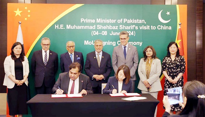 Pakistan, China ink MoUs to strengthen cooperation in diverse fields