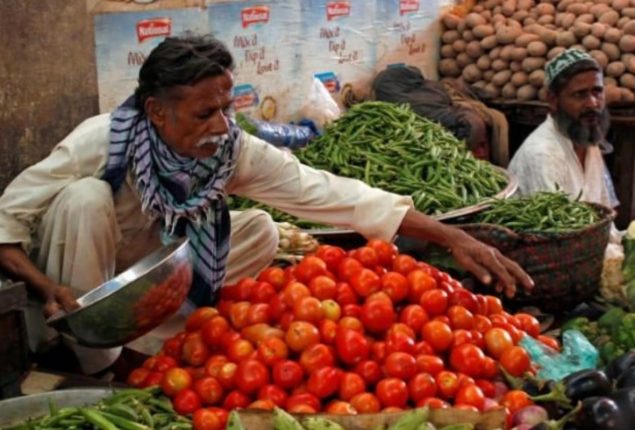 Pakistan inflation rate decreased by 0.73% in one week
