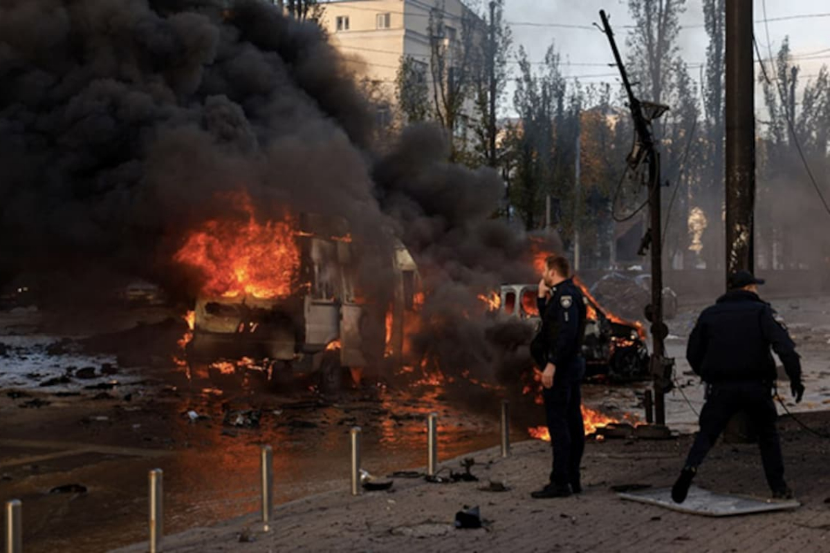 Russian strikes exacerbate Ukraine's blackout crisis
