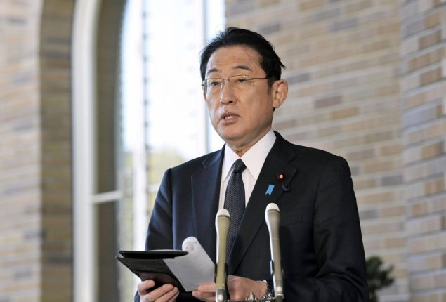 Japan considers sanctions on UAE groups for aiding Russia