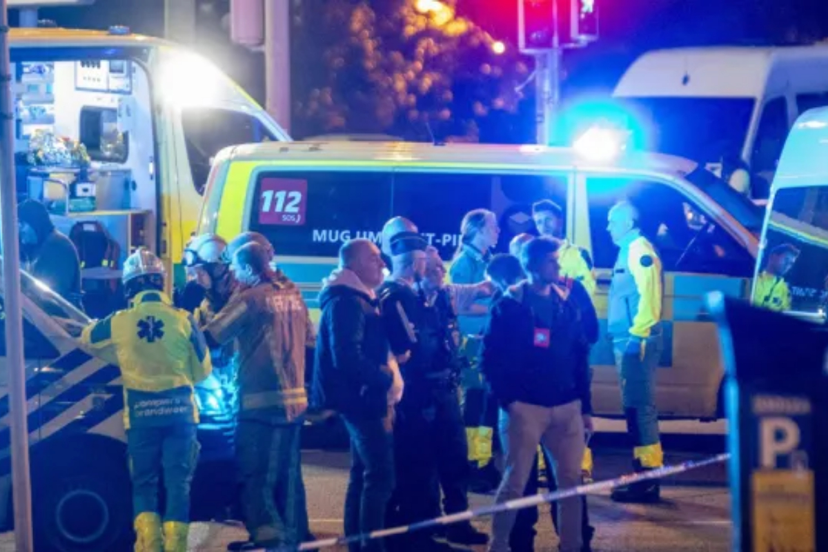 Police shoot armed man wielding axe in Hamburg ahead of Euros match