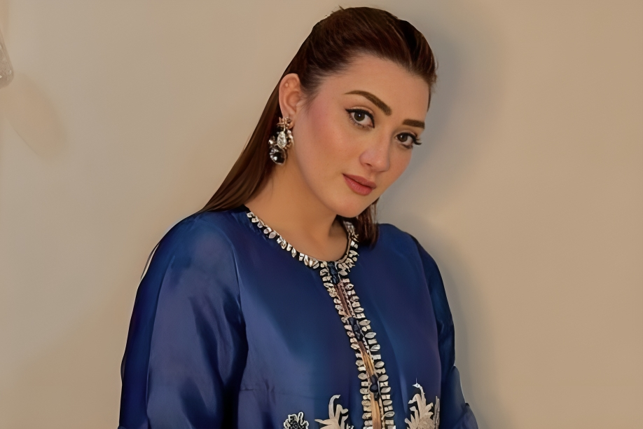 Momina Iqbal