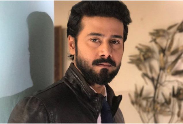 Ali Abbas Wants Social Media Age Restrictions in Pakistan