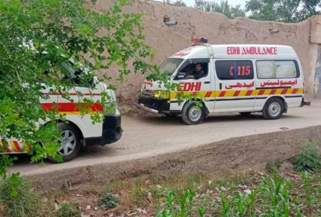 8 people killed in Peshawar