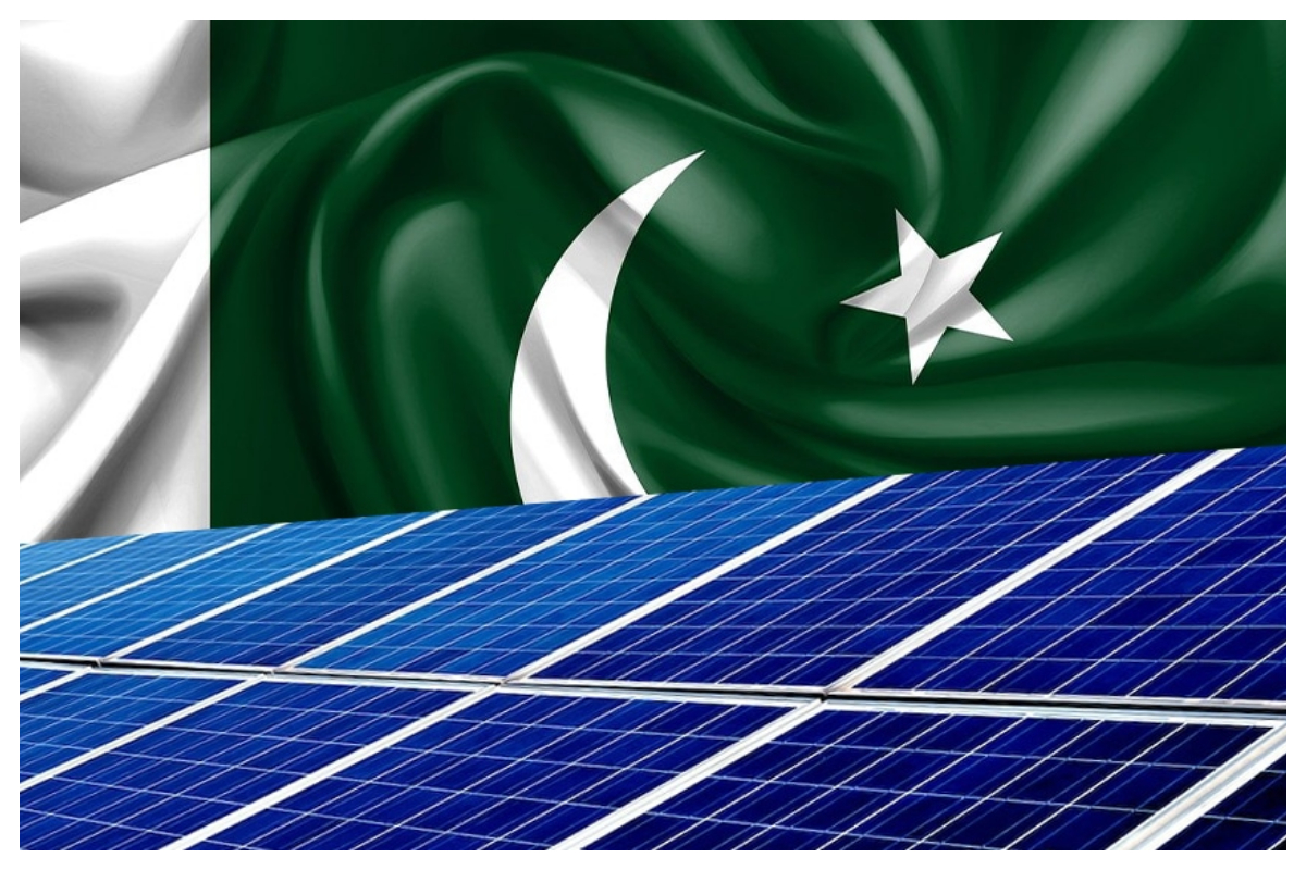 Government Ends Net Metering: Solar Panel Users Now Have to Pay Fixed Charges!