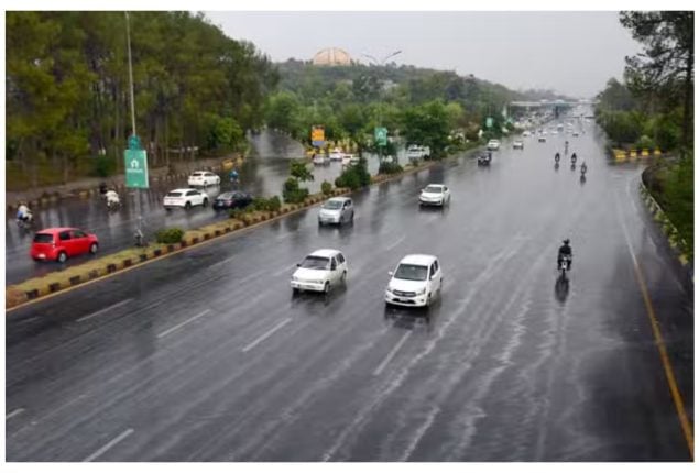 Karachi Weather Update: Hot, humid and dry weather