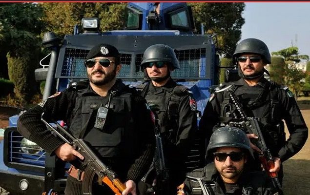Five cops killed as vehicle overturns in Hub