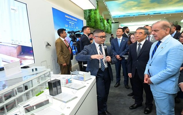 PM Shehbaz invites Huawei to invest in safe city, taxation, e-governance sectors