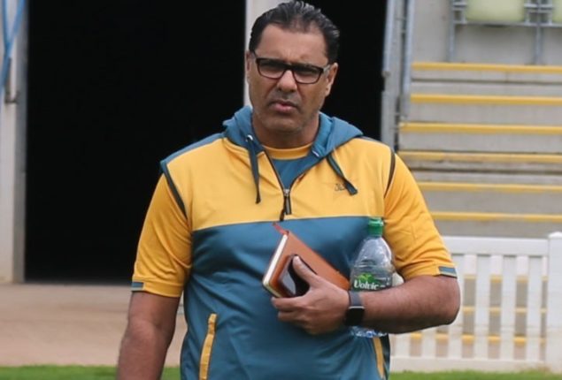 Former cricketer criticizes Waqar Younis for his new role