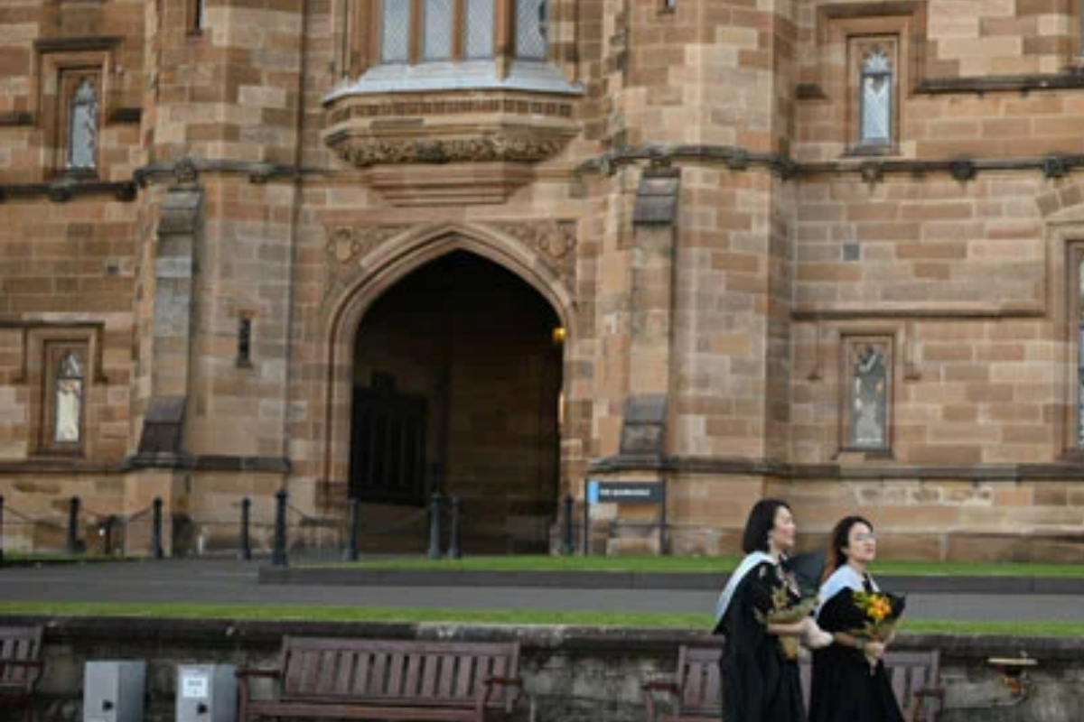 Australia increases student visa fee by 125%