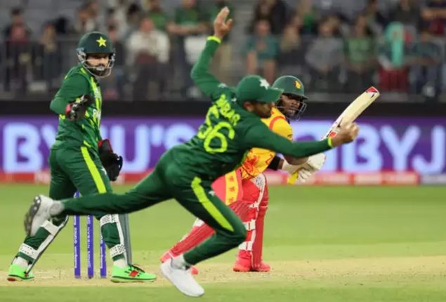 Pakistan set to tour Zimbabawe for 3 ODIs, T20Is in November