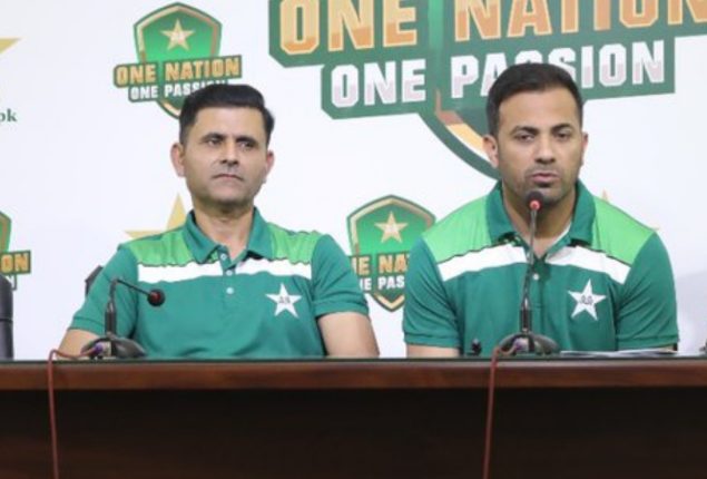 Wahab Riaz, Abdul Razzaq out of Pakistan selection committee