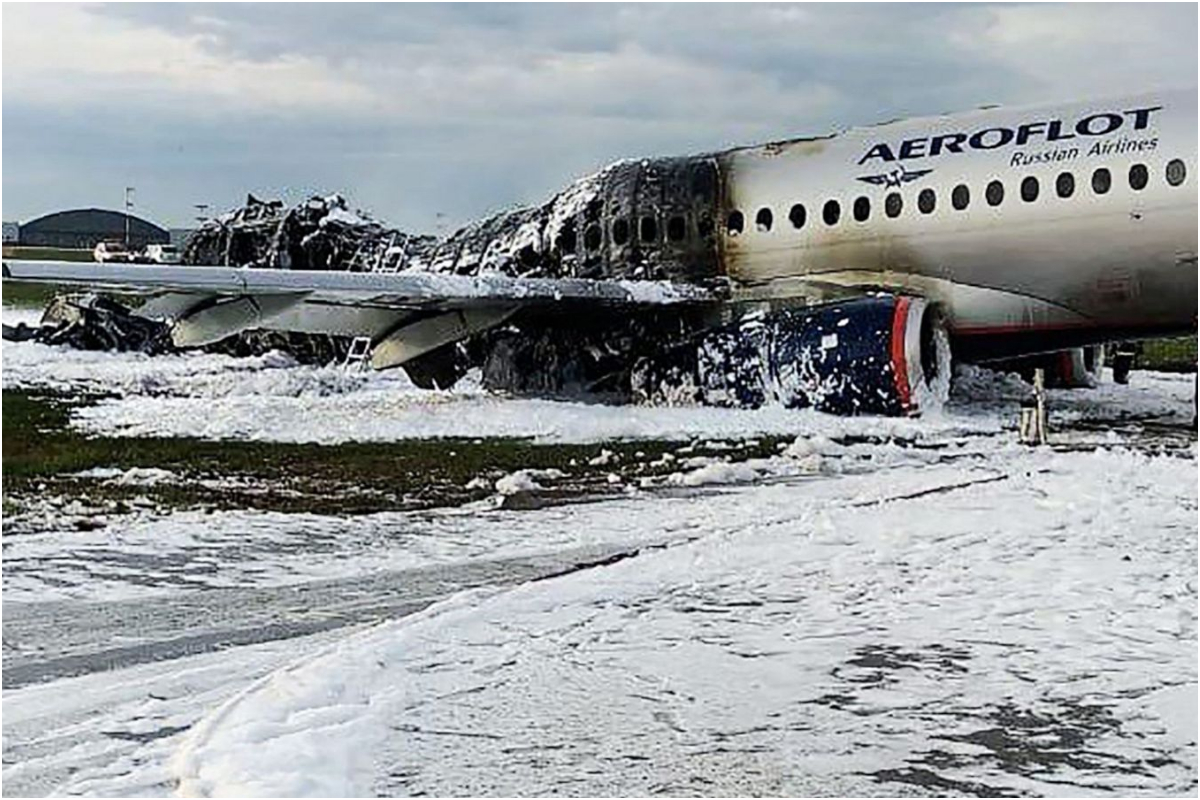 Russian passenger Jet crash near Moscow