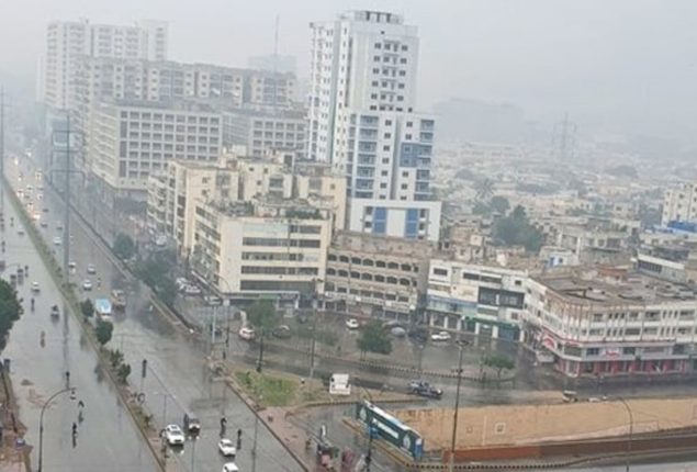 Karachi weather: Metropolitan to get break from heat with light showers today