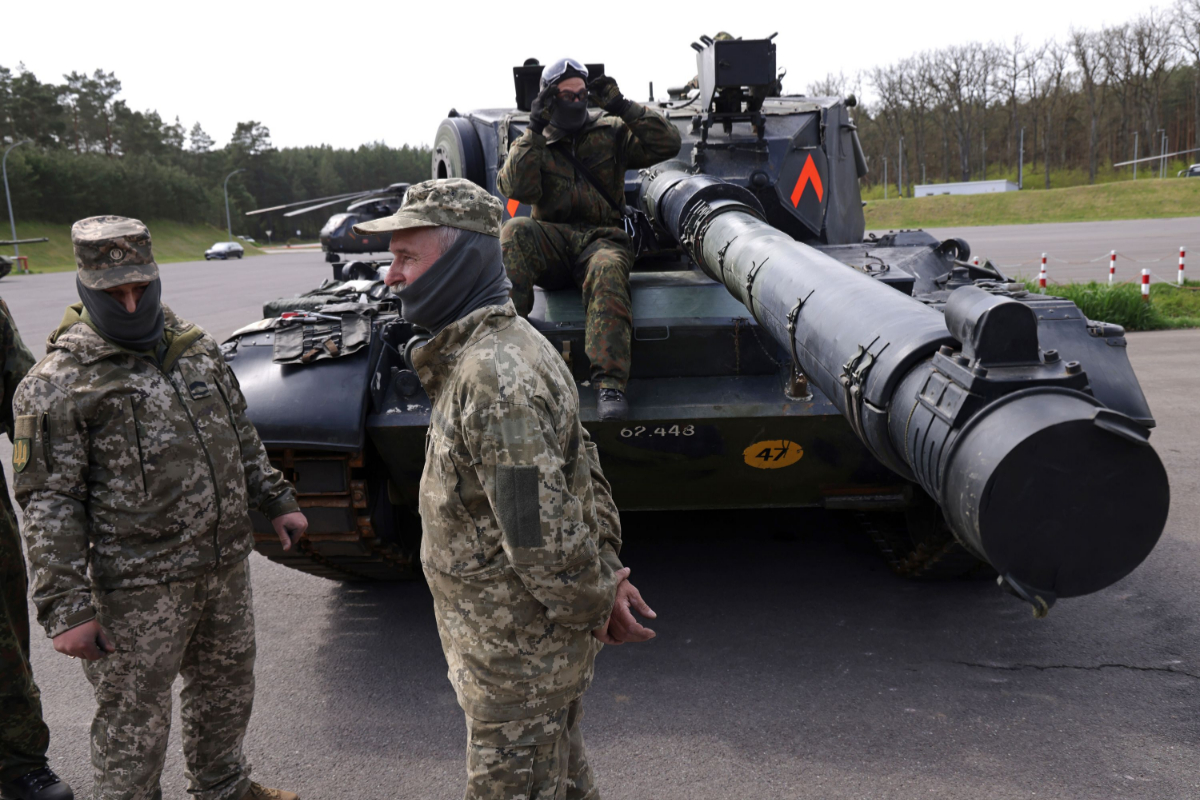 Germany plans to Halve military aid for Ukraine amid speculation of Trump's potential return