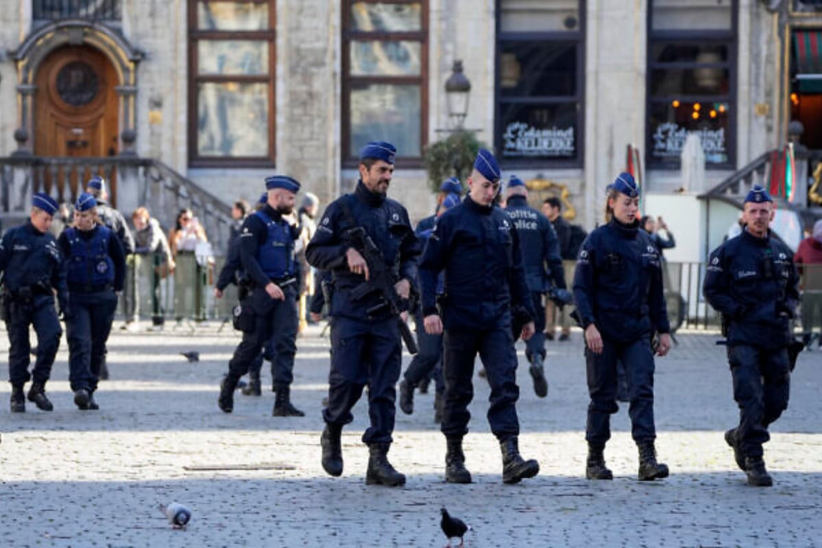 Belgium raids 14 homes in terrorism investigation, Detains 7 suspects
