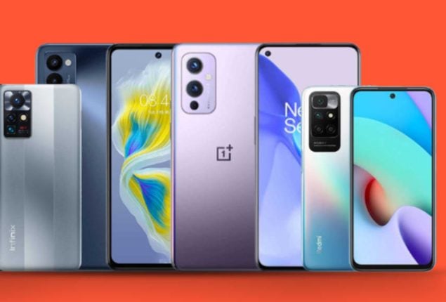 Mobile phone prices in Pakistan surge by up to 10,000 rupees