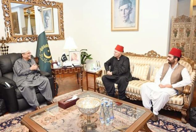 Nawab of Bahawalpur calls on President Zardari