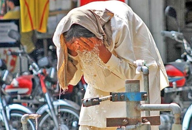 Pakistan may soar to record 50°C this week