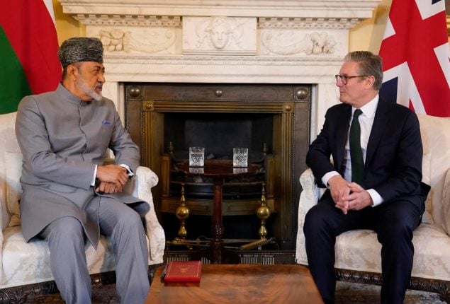 British Prime Minister Welcomes sultan of Oman in London meeting