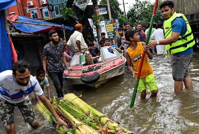 Bangladesh floods claim 13 lives, Affect 4.5 Million people