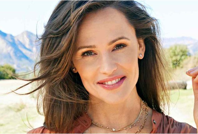 Who is Jennifer Garner? A Closer Look at American Actress