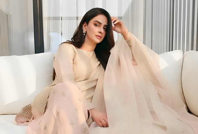 Saba Qamar Explains Her ‘Odd Habit’ of Sniffing People