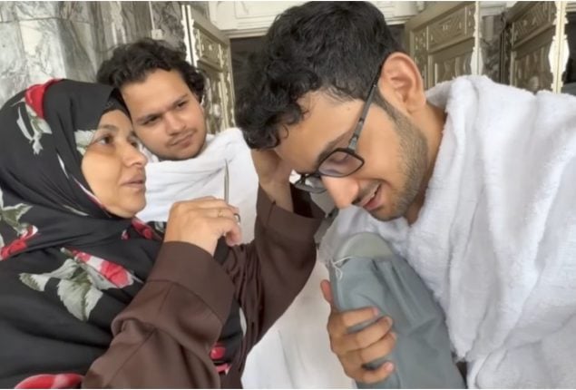 Maaz Safder Shares Heartwarming Umrah Moments with Family