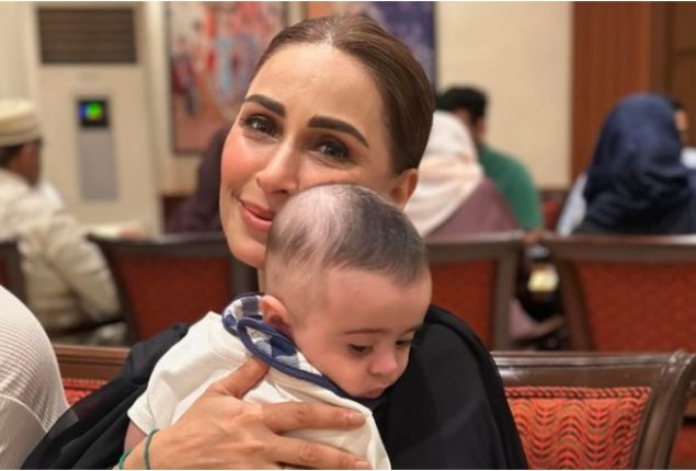 Reema Khan’s First Photo with Second Son Delights Fans