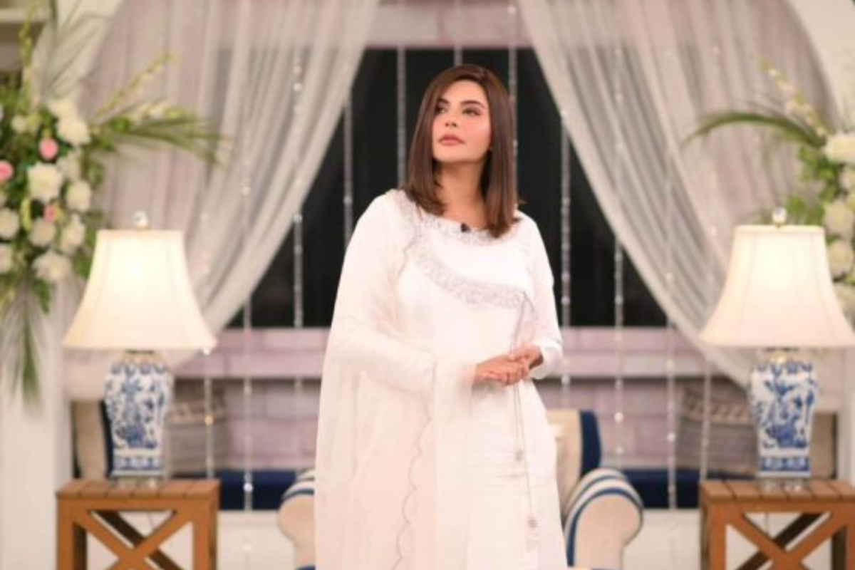 Nida Yasir reflects on increasing jealousy in modern society