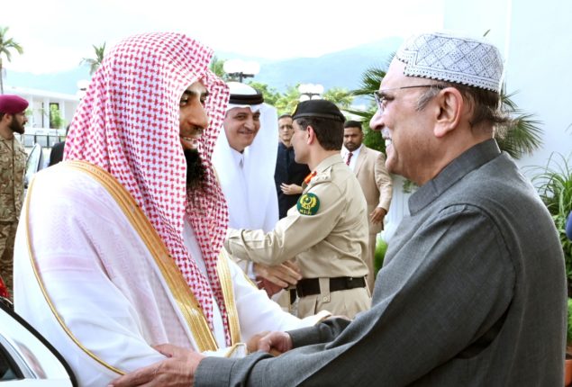President calls for unity among Muslim countries to address challenges  