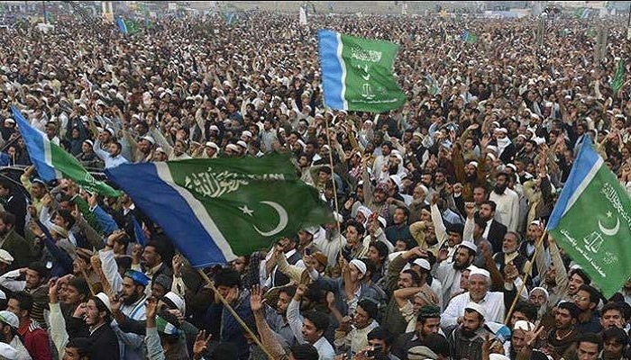 Jamaat-e-Islami protests against high electricity bills, taxes on major highways