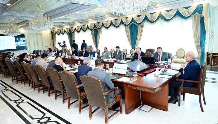Cabinet Committee proposes curtailing 150,000 vacant govt posts