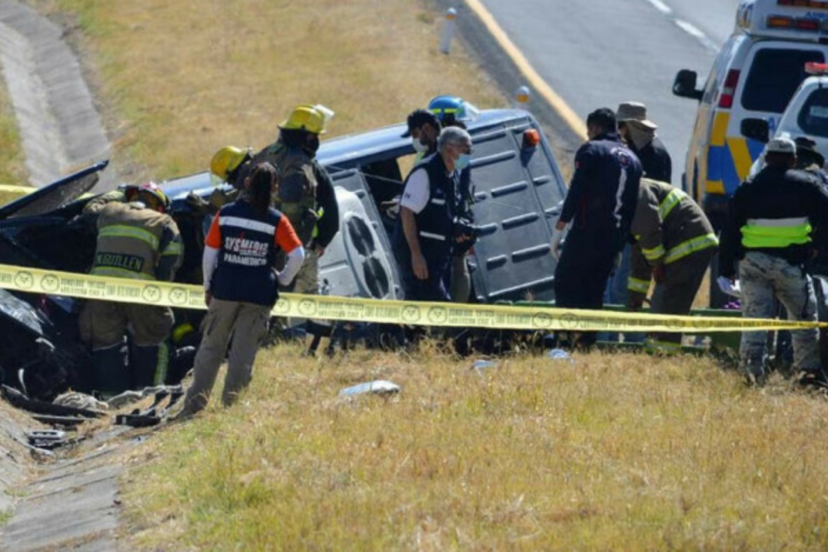 Ivory Coast road accident killed 13 people and several injured