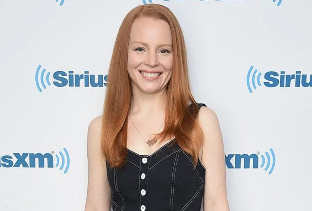 Lauren Ambrose