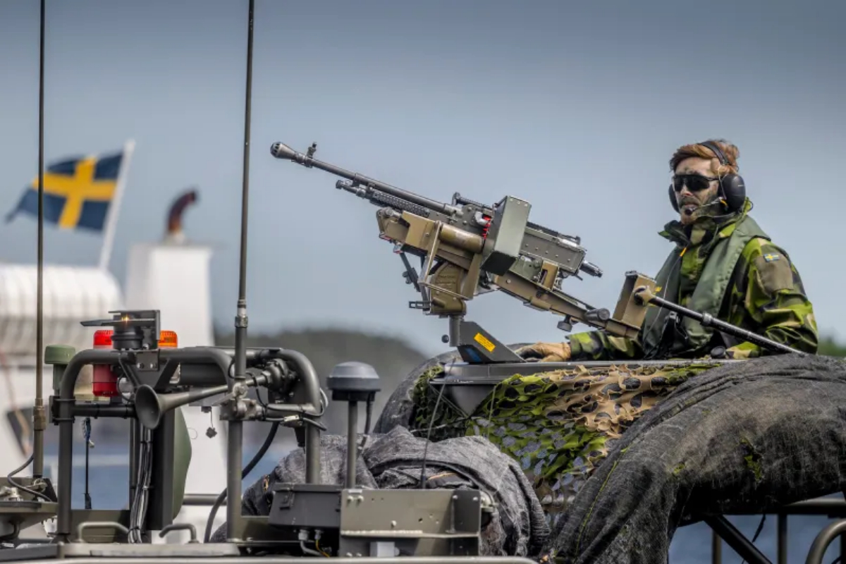 Sweden expresses willingness to lead NATO forces in Finland