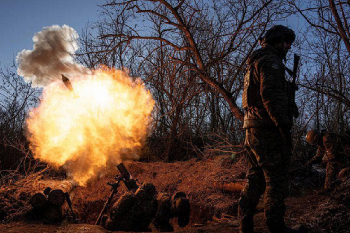 Russian soldiers charged in murder of pro-Moscow U.S. fighter