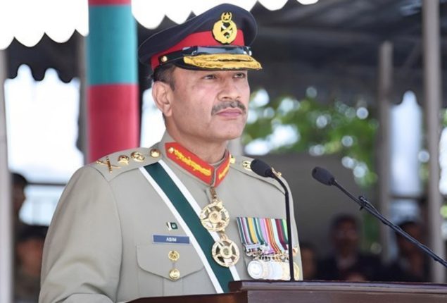 COAS praises high morale of troops in South Waziristan  
