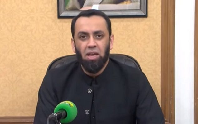 Tarar castigates rowdy PTI workers for pelting stones at police