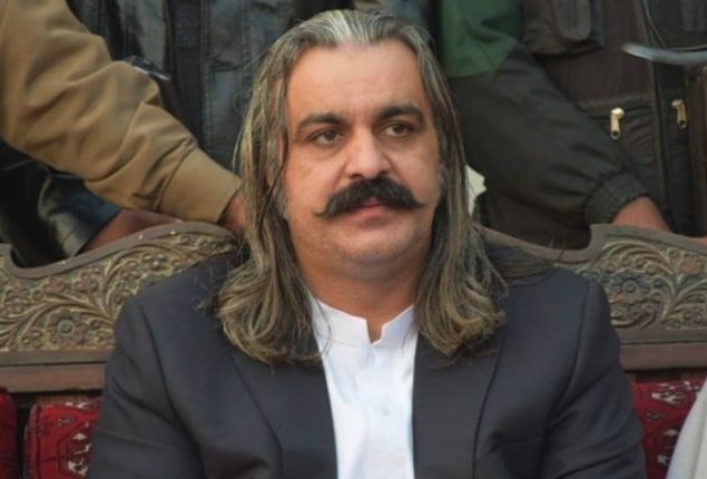 Court issues non-bailable arrest warrant for KP CM