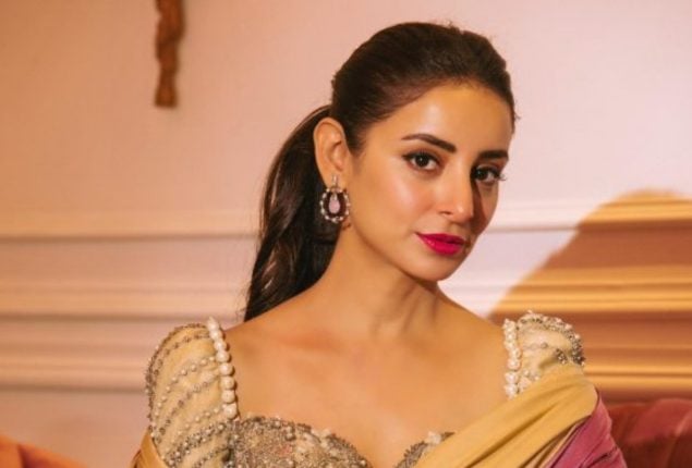 Sarwat Gilani urges young people to consider marriage in their 30s