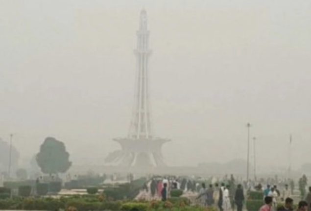 Lahore tops global pollution ranking with 427 AQI