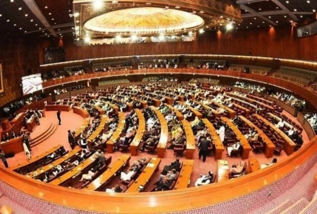 NA passes unanimous resolution expressing solidarity with Kashmiris