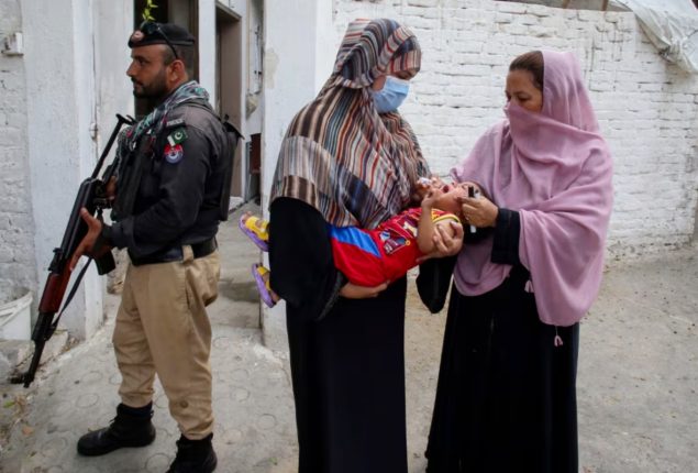 Policeman martyred, three terrorists killed in Orakzai  