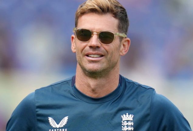 England’s fast bowling coach to miss start of Pakistan tour