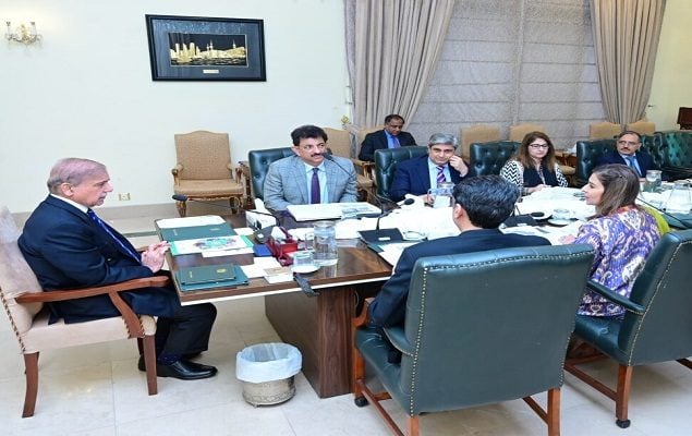 PM Shehbaz vows to make Pakistan a polio free country