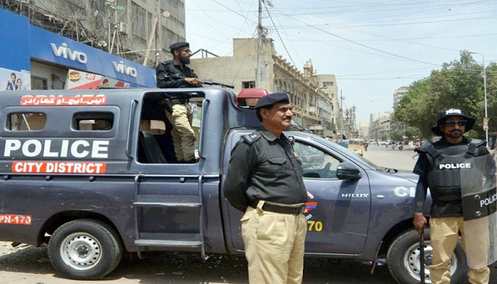 Two men fire shots at internet office in Lahore