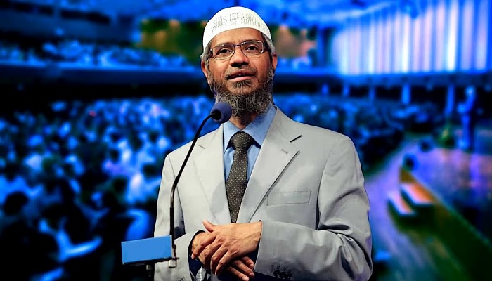 Dr. Zakir Naik arrives Karachi